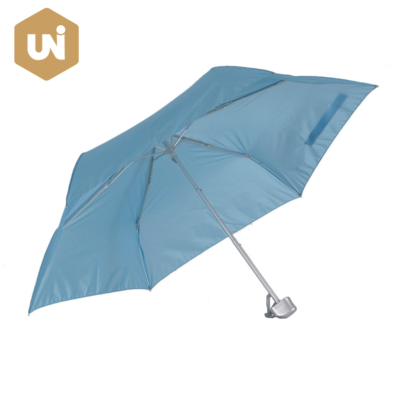 ʻO nā mea e pono ai e hoʻolohe i ke koho ʻana i nā umbrellas