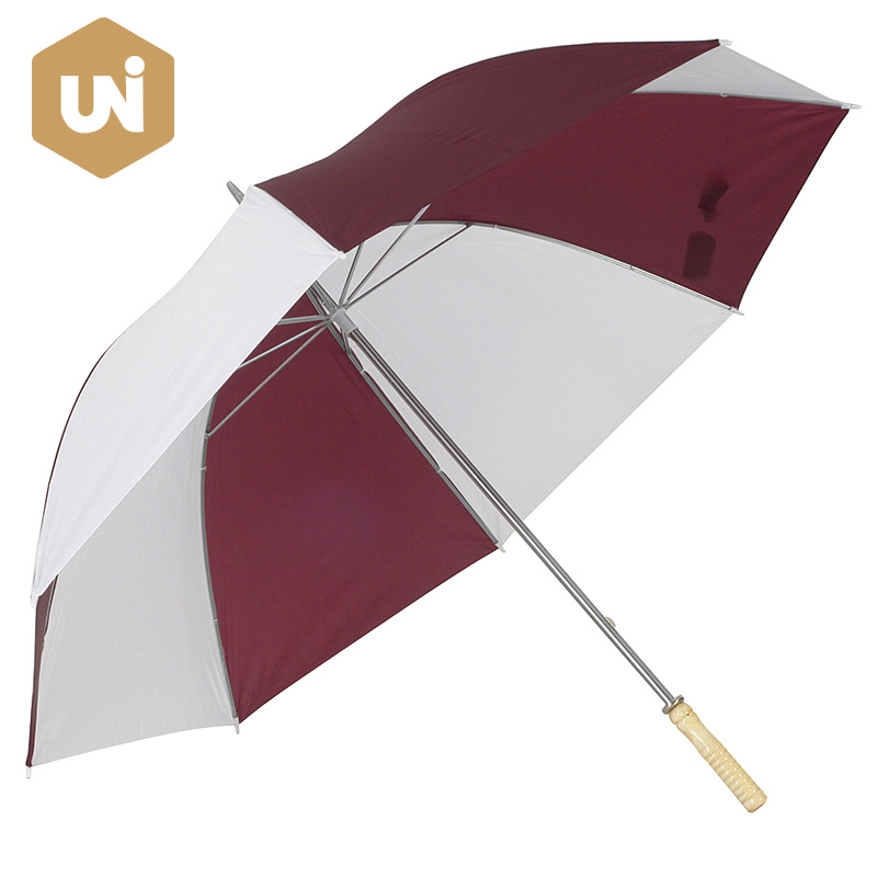 ʻO ka ʻokoʻa ma waena o ka umbrella golf a me ka umbrella maʻamau